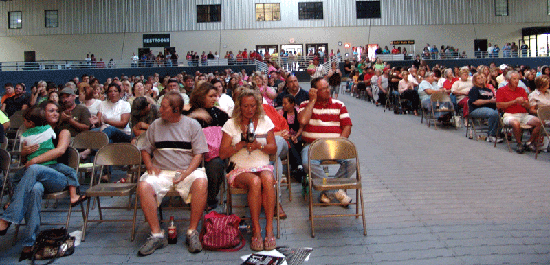 crowd-aisle
